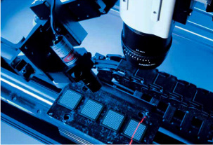 シングルカメラ仕様装置（例）